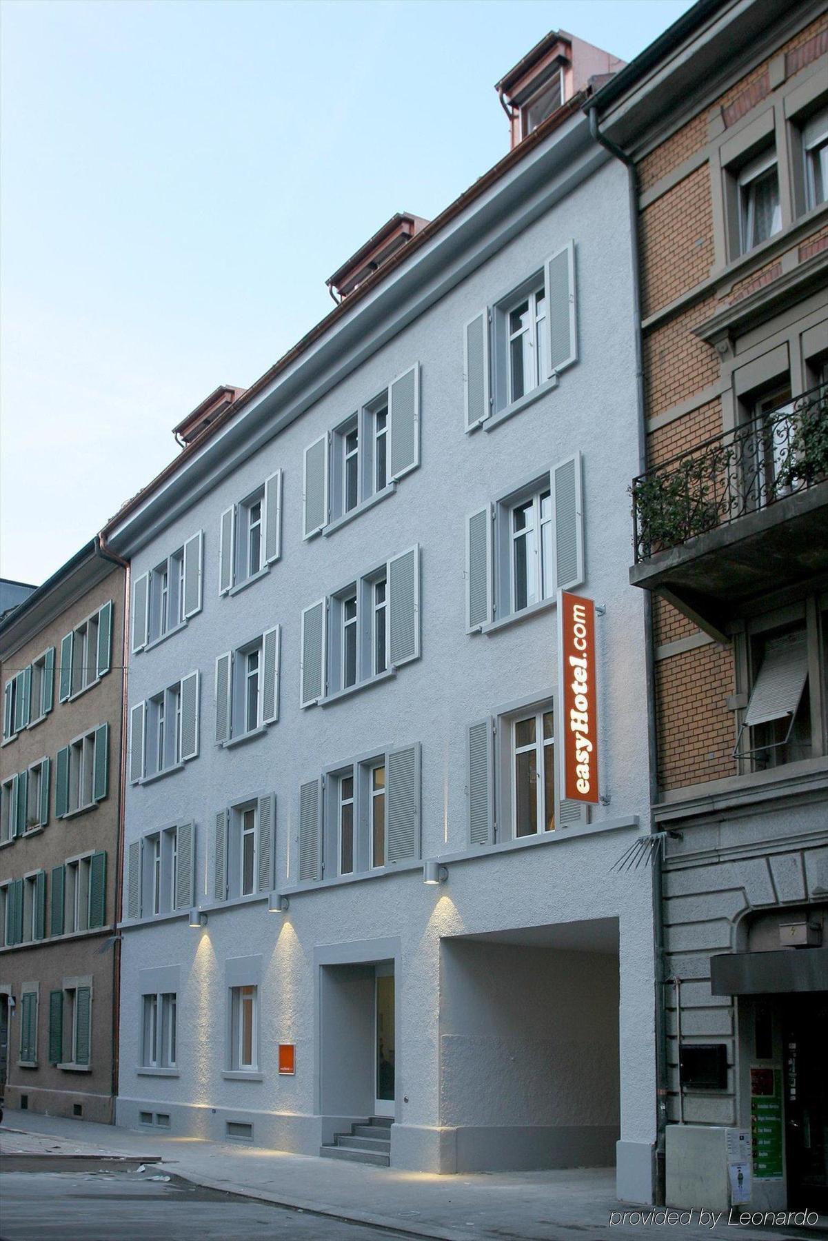 Easyhotel Zurich City Centre Bagian luar foto